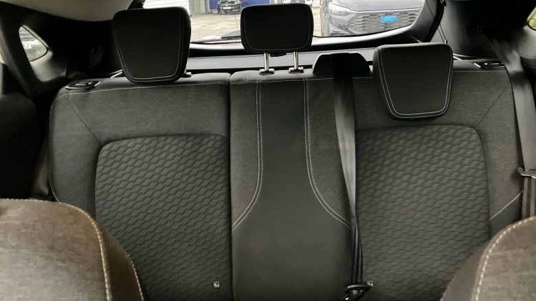 Ford Puma 1.0 EcoBoost Hybrid mHEV Titanium First Ed 5dr Petrol Hatchback